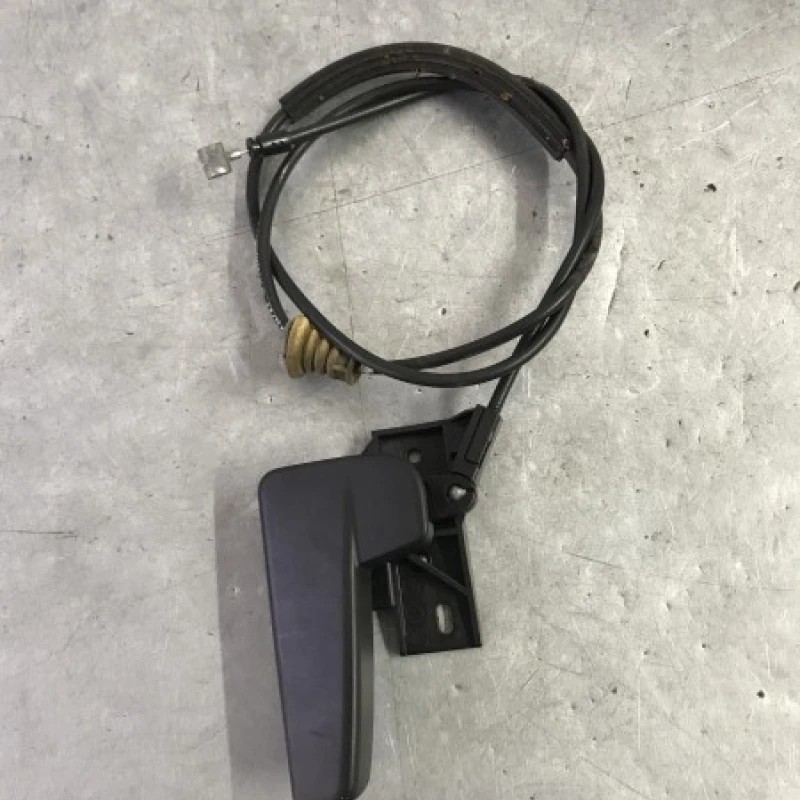Cablu deschidere capota cu maner Volkswagen Polo 6R 2011