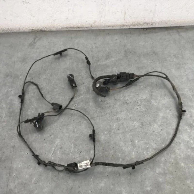 Instalatie senzori parcare spate Volkswagen Passat CC 2011
