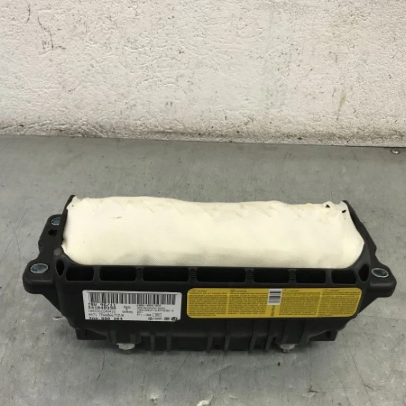 Airbag pasager / Volkswagen   2011 / Interior