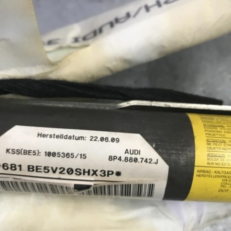 Airbag cortina dreapta / Audi A3 8P 2010 / Interior