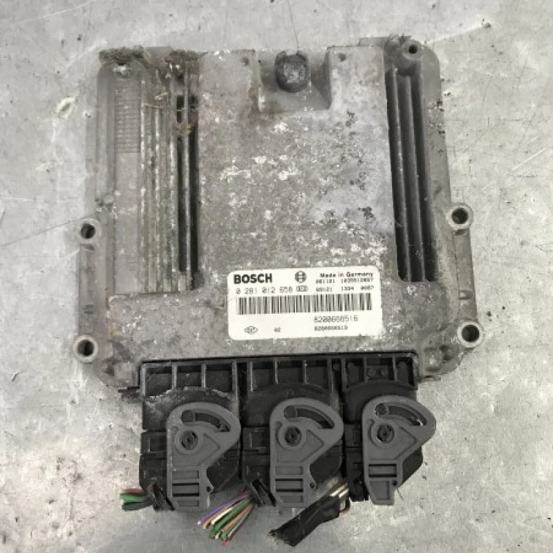Calculator motor ecu Nissan 