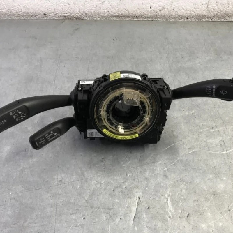 Spira volan cu manete / Audi A5 8T 2010 / Audio si electronice