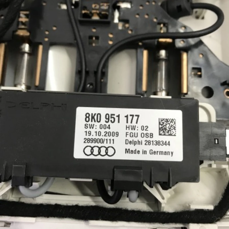 Plafoniera / Audi   2010 / Interior