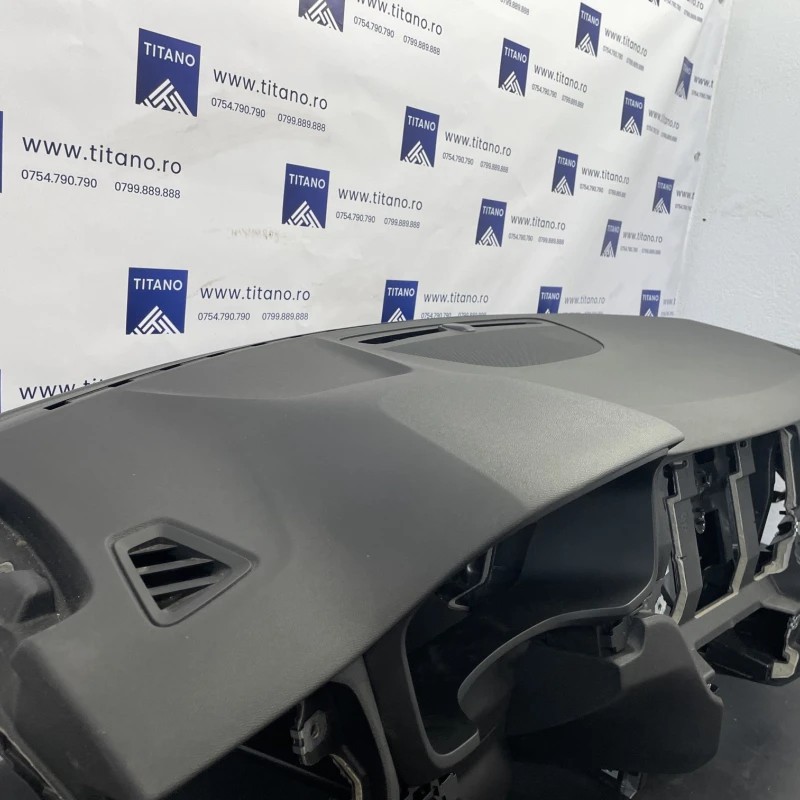 Plansa bord / Volvo V60 V60 2019 / Interior