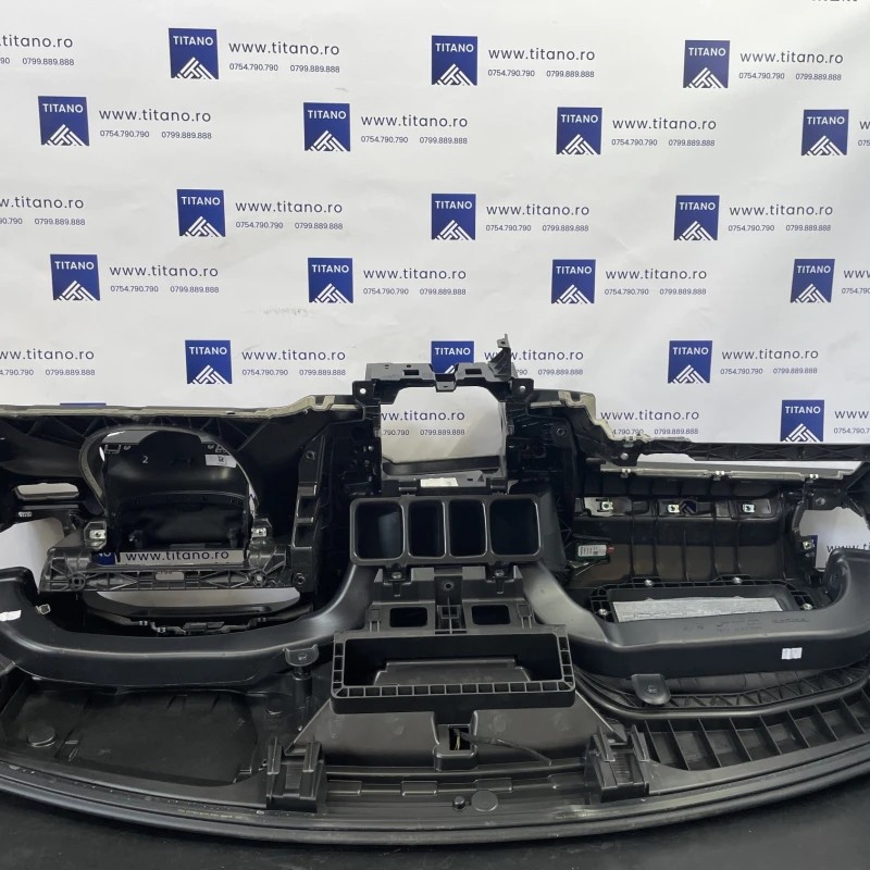 Plansa bord / Volvo V60 V60 2019 / Interior