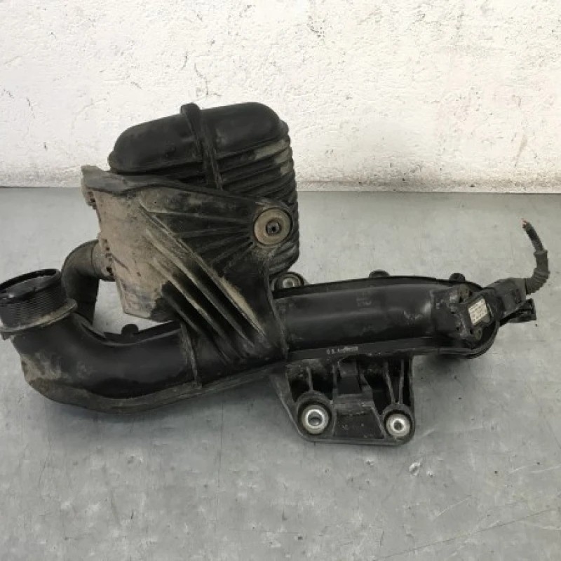 Rezervor vacuum / Audi A4 B8 2010 / Motor, racire si evacuare