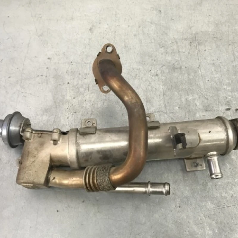 Racitor gaze egr / Audi   2010 / Motor, racire si evacuare