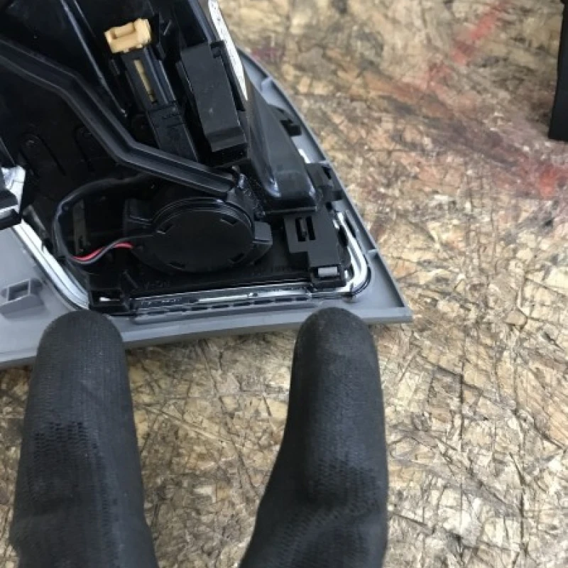 Grila aer bord / Audi   2010 / Interior
