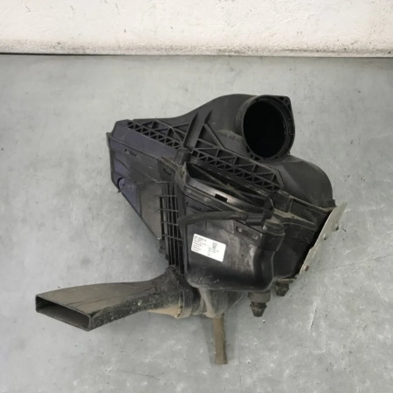 Carcasa filtru aer / Audi   2010 / Motor, racire si evacuare