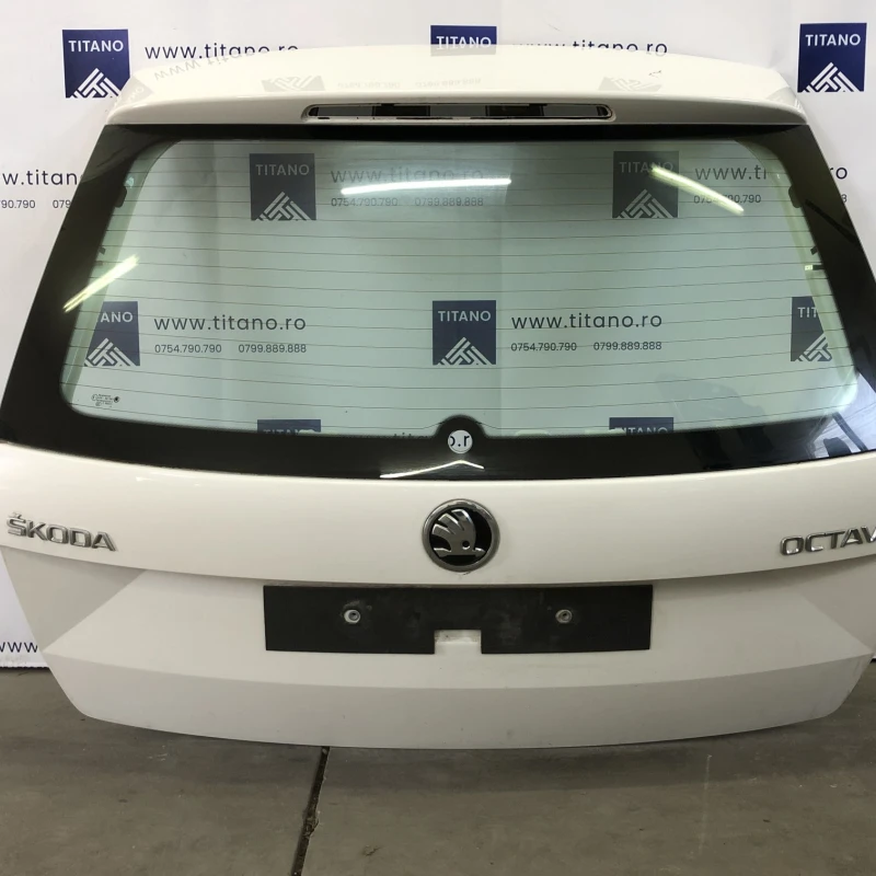 Haion / Skoda Octavia 3 5E 2019 / Caroserie, oglinzi si faruri