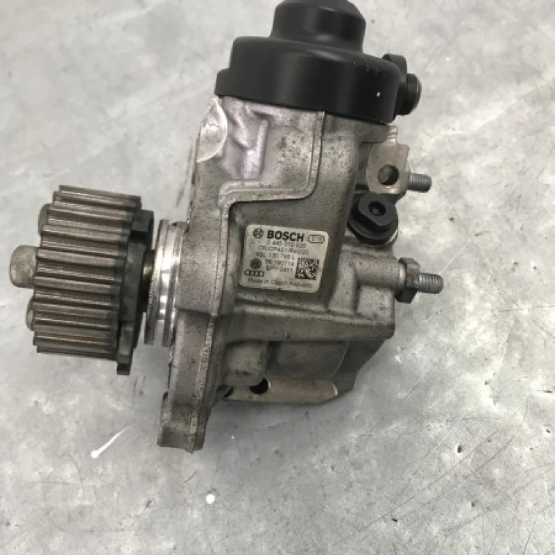 Pompa de injectie inalte / Volkswagen   2015 / Motor, racire si evacuare