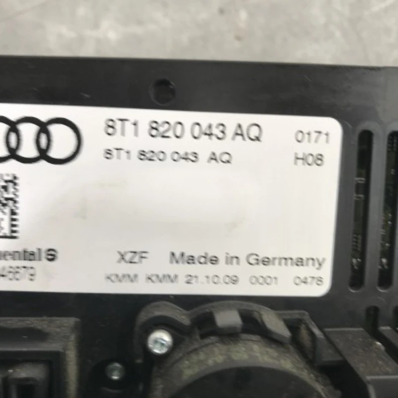 Panou climatronic / Audi A4 B8 2010 / Climatizare