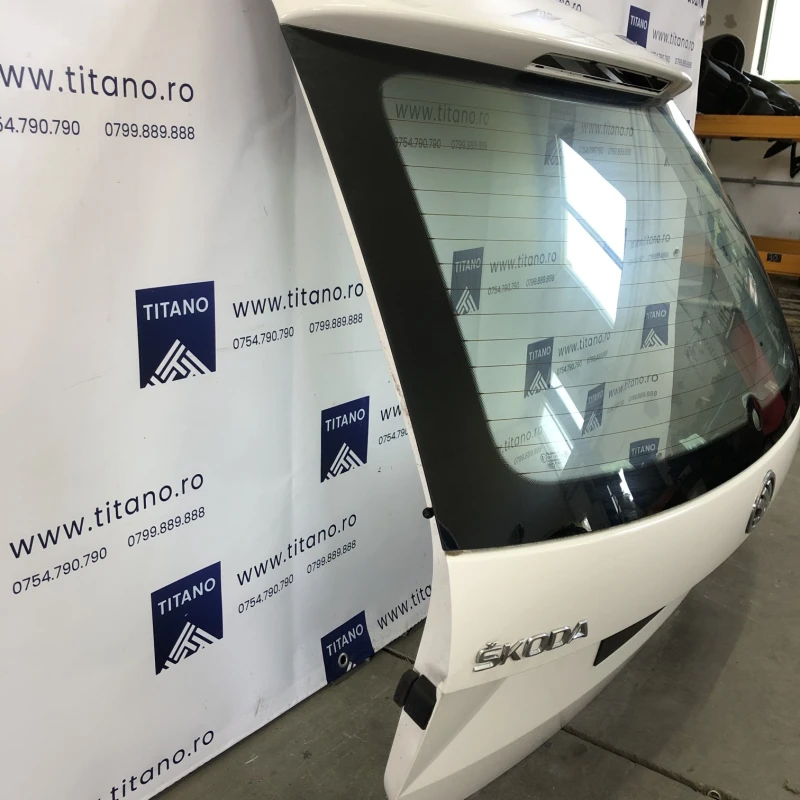 Haion / Skoda Octavia 3 5E 2019 / Caroserie, oglinzi si faruri