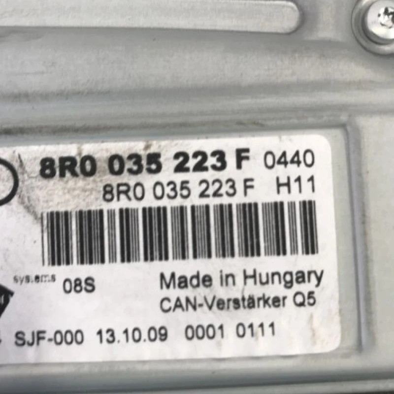 Amplificator audio / Audi   2010 / Audio si electronice