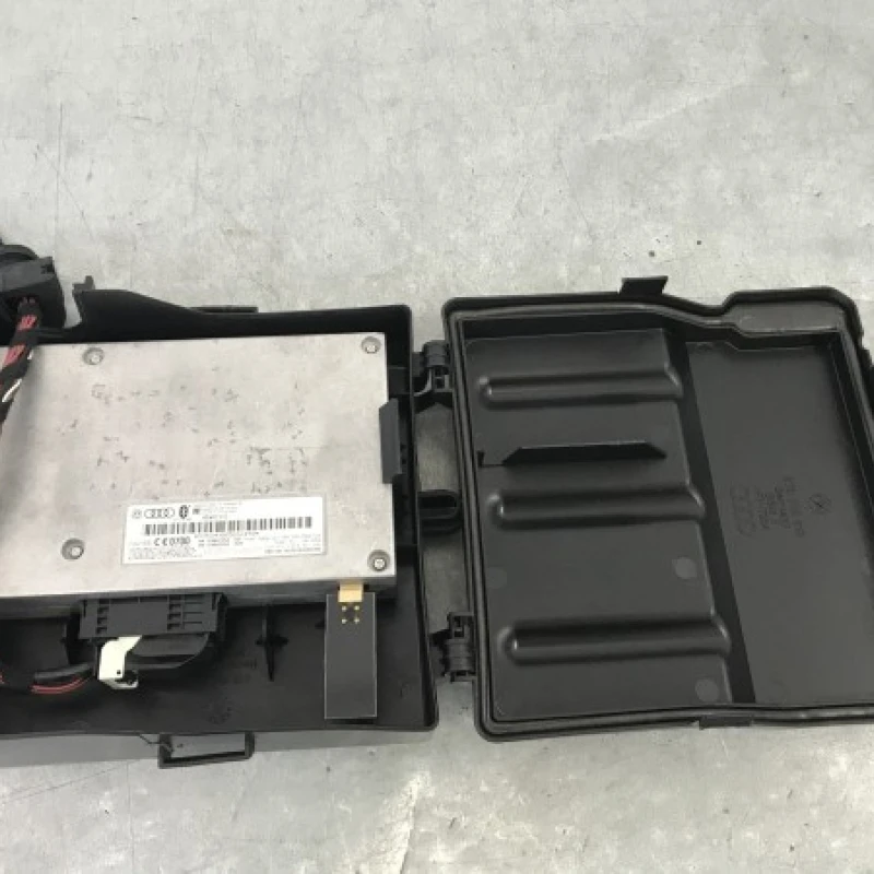 Modul bluetooth / Audi   2010 / Audio si electronice