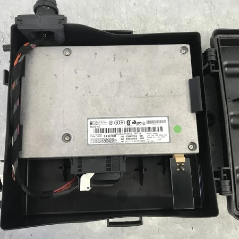Modul bluetooth / Audi   2010 / Audio si electronice