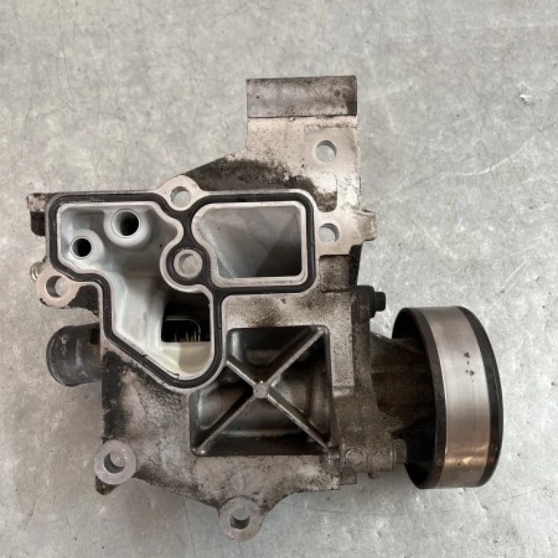 Pompa de apa / Nissan Qashqai J10 2009 / Motor, racire si evacuare