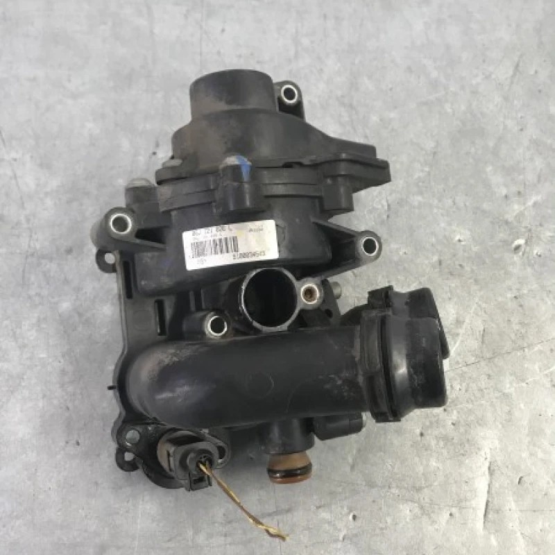 Pompa recirculare apa Volkswagen Passat B6 2009