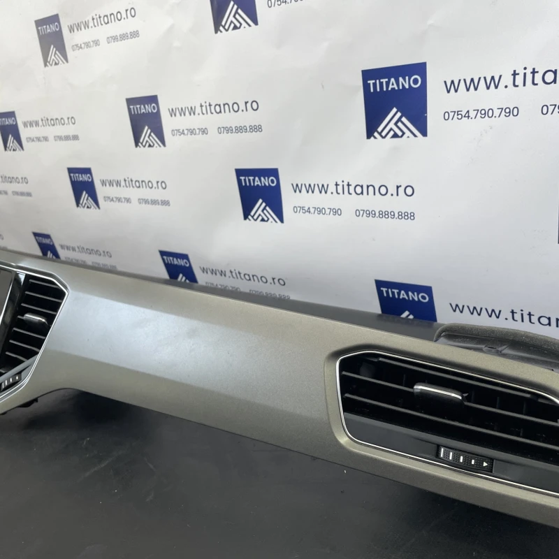 Ornament trim bord / Volkswagen T Roc T Roc 2020 / Interior
