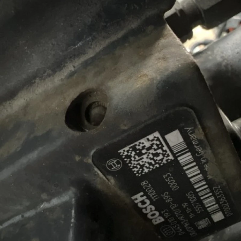 Pompa de injectie inalte / Opel Zafira C 2012 / Motor, racire si evacuare