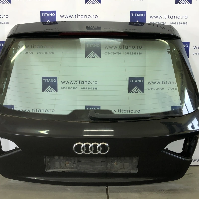 Haion / Audi A4 B8 2013 / Caroserie, oglinzi si faruri