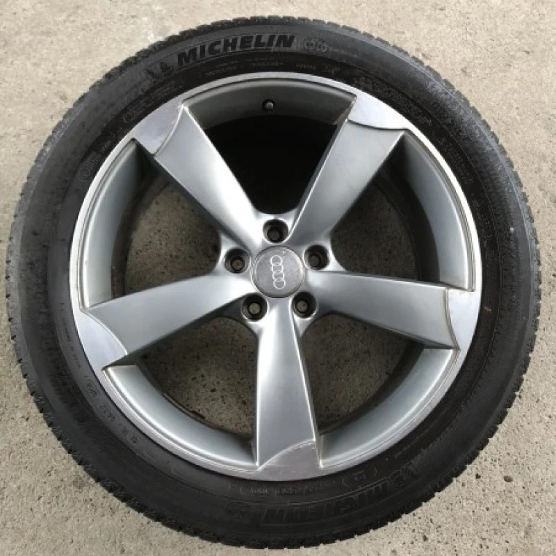 Janta 19 / Audi A5 8T 2010 / Anvelope
