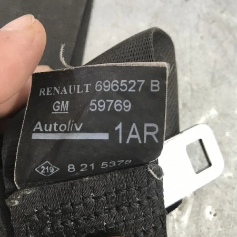 Centura spate / Opel Vivaro Vivaro A 2012 / Interior