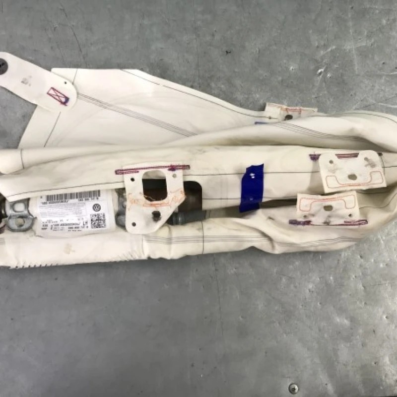 Airbag cortina stanga / Volkswagen Golf MK6 2010 / Interior