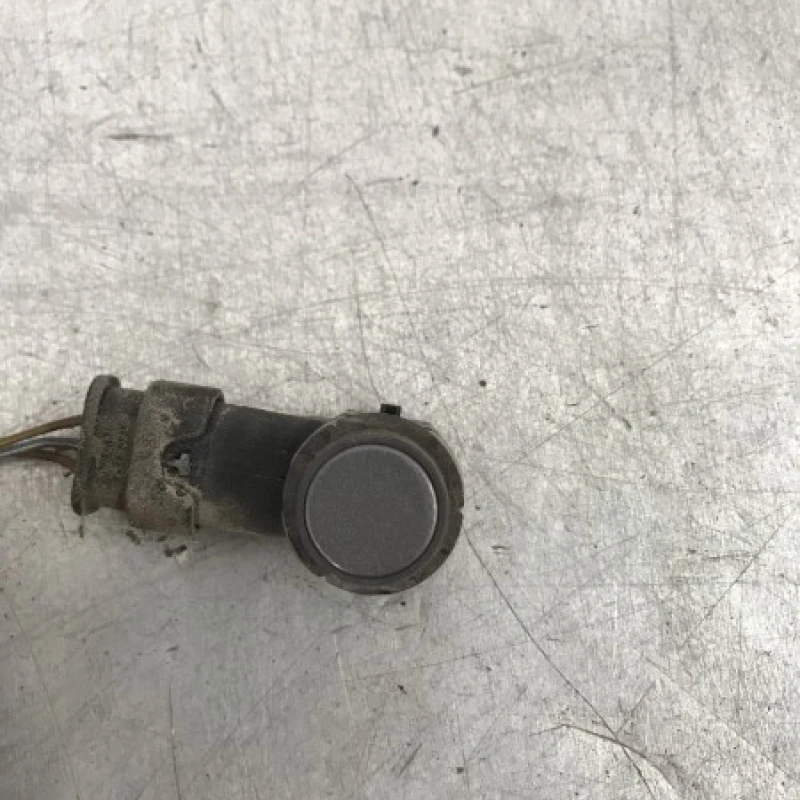 Instalatie Senzor parcare bara spate / Volkswagen Golf MK6 2010 / Audio si electronice