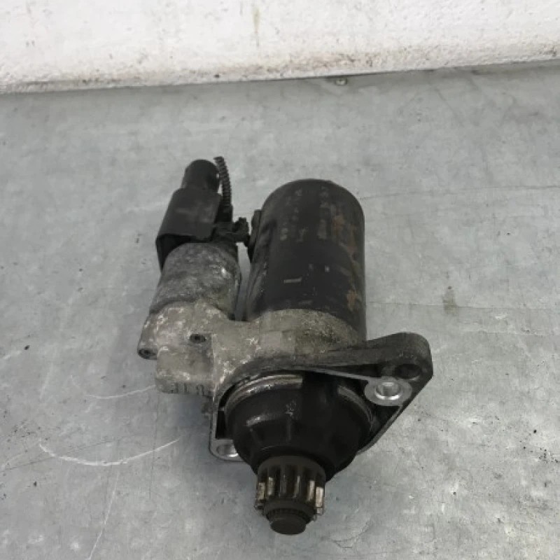 Electromotor demaror Volkswagen Golf MK6 2010