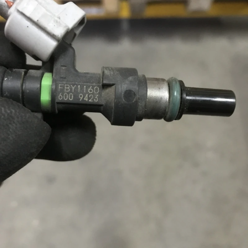 Injector / Nissan Qashqai J10 2009 / Motor, racire si evacuare