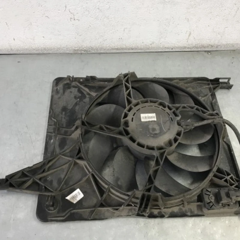 Electroventilator / Nissan Qashqai J10 2009 / Motor, racire si evacuare