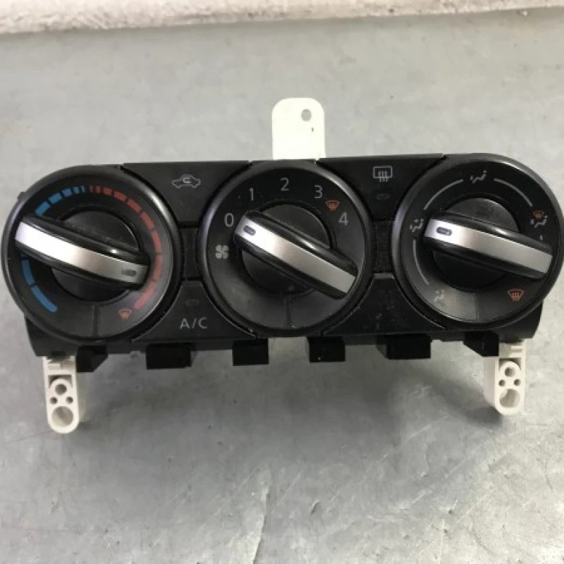 Panou clima / Nissan Qashqai J10 2009 / Climatizare