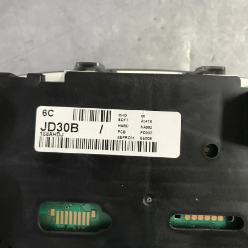 Ceas bord / Nissan Qashqai J10 2009 / Audio si electronice