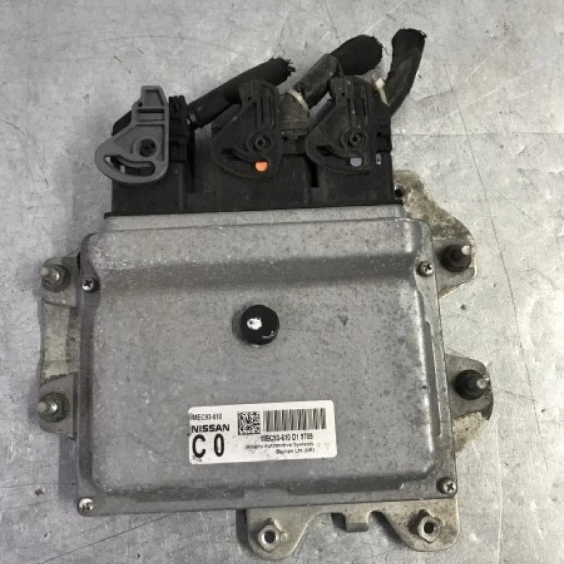 Calculator motor ecu Nissan Qashqai J10 2009
