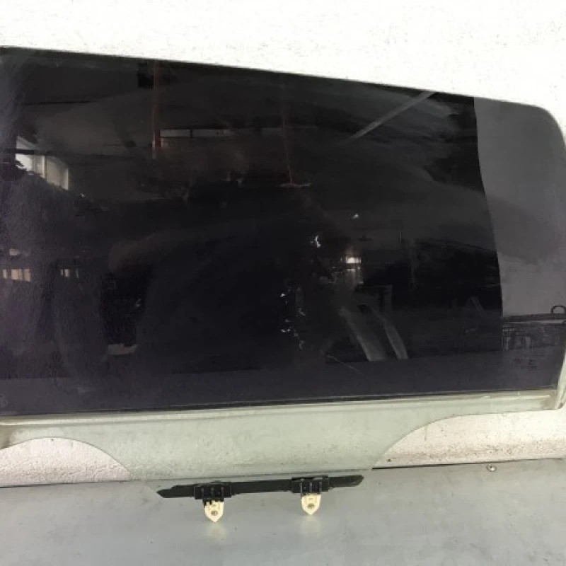 Geam stanga spate Nissan Qashqai J10 2009