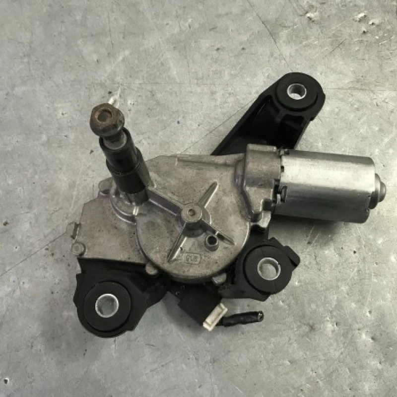 Motoras stergator haion / Nissan Qashqai J10 2009 / Caroserie, oglinzi si faruri