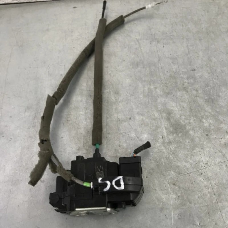 Iala broasca usa dreapta spate Nissan Qashqai J10 2009