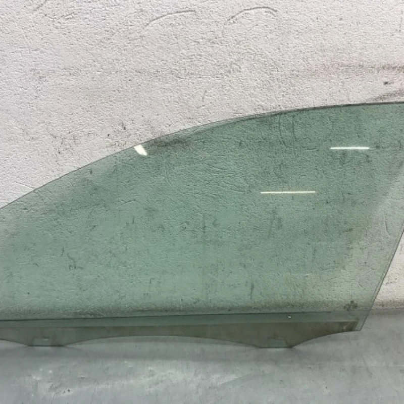 Geam stanga fata Volkswagen 