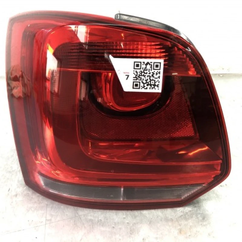Stop stanga caroserie / Volkswagen Polo 6R 2013 / Caroserie, oglinzi si faruri