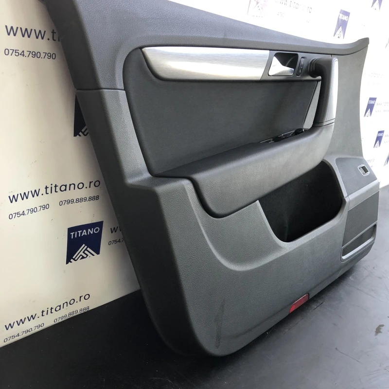 Panou tapiterie usa stanga fata / Volkswagen Passat B7 2012 / Interior