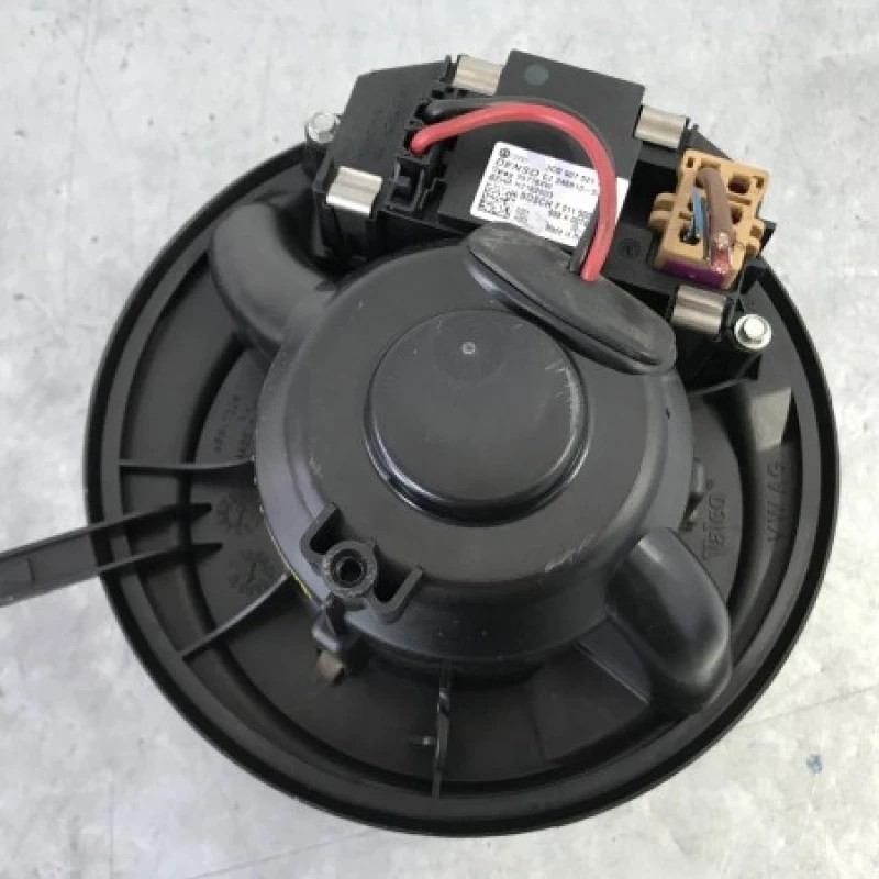 Ventilator aeroterma bord Volkswagen Golf MK6 2010