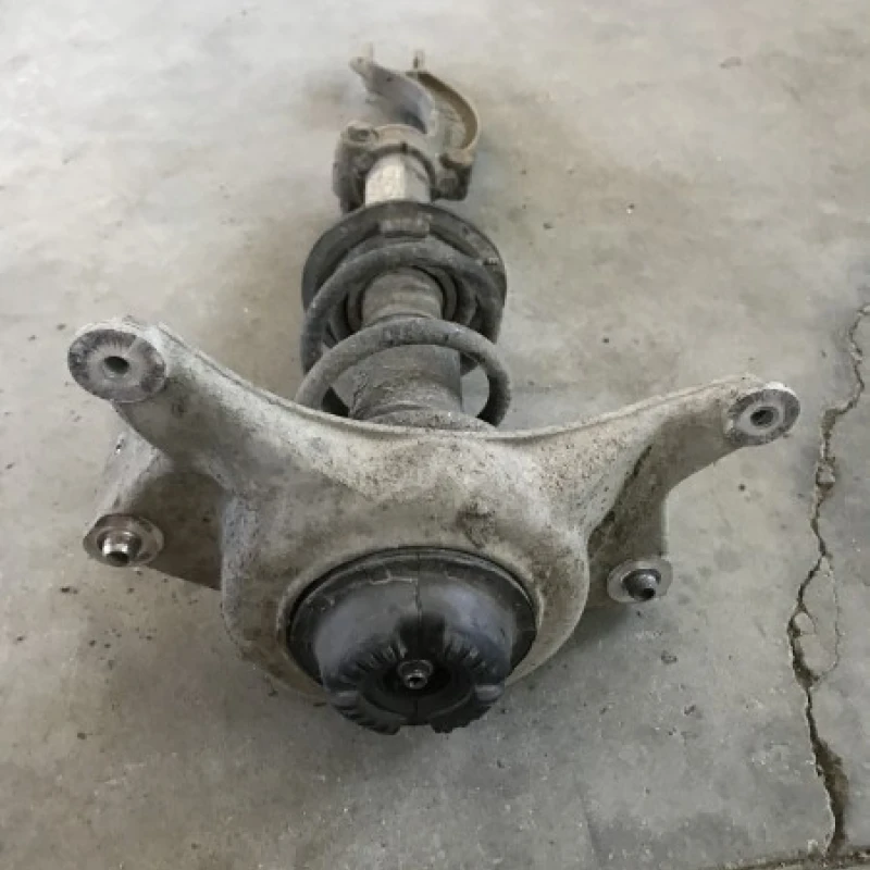 Amortizor telescop cu arc fata stanga dreapta / Audi A4 B8 2012 / Directie si suspensie