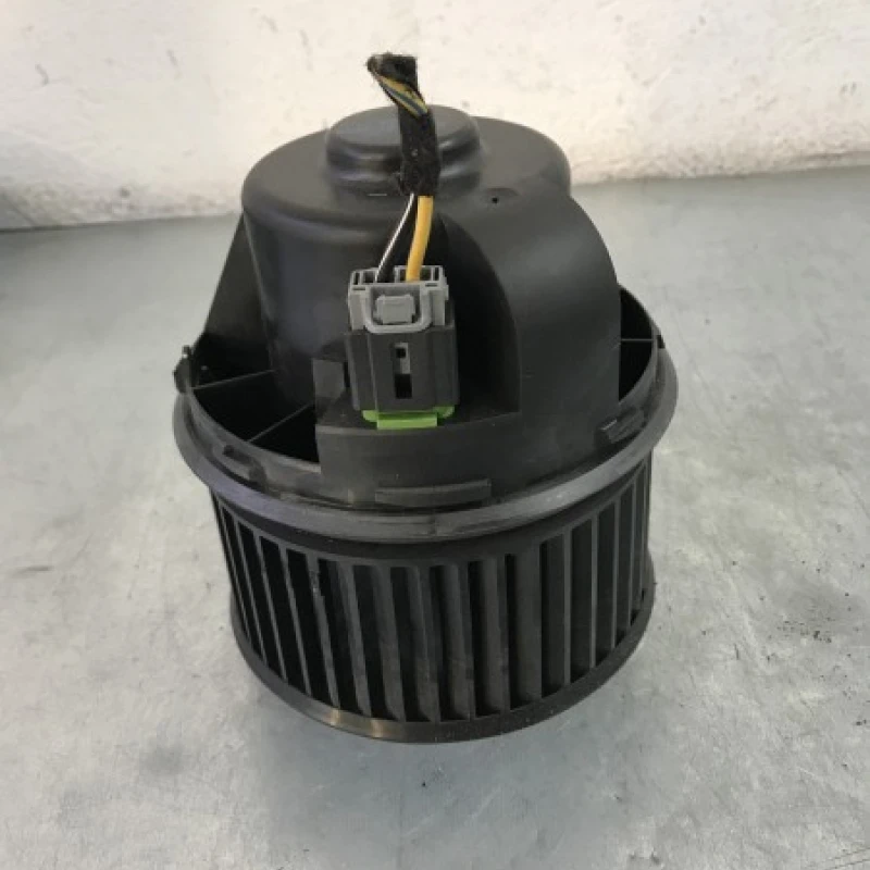 Ventilator aeroterma bord Ford 