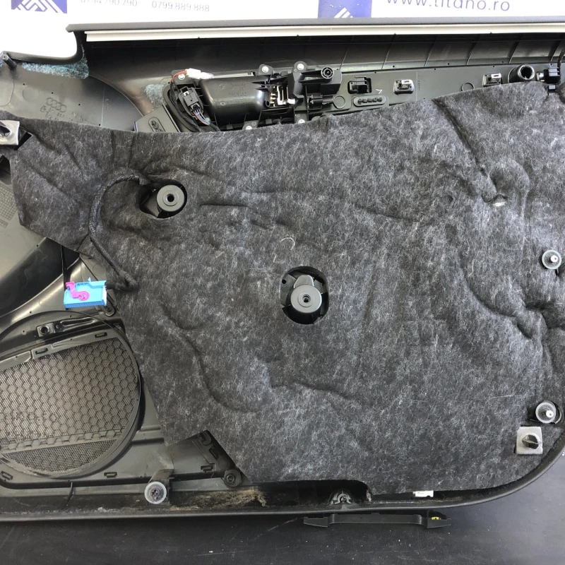 Panou tapiterie usa stanga fata / Audi A4 B8 2013 / Interior