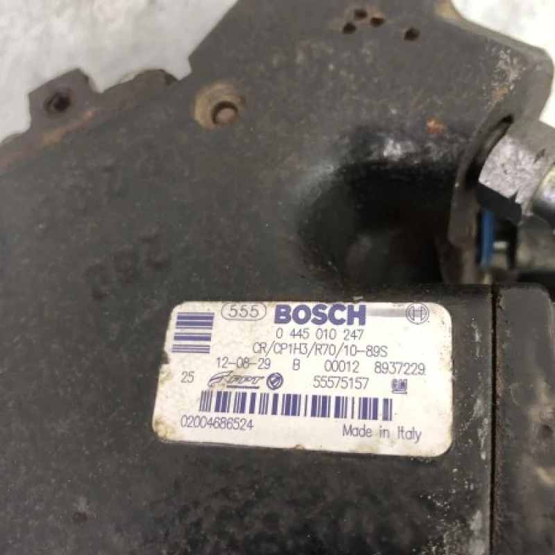 Pompa de injectie inalte / Opel Corsa D 2013 / Motor, racire si evacuare