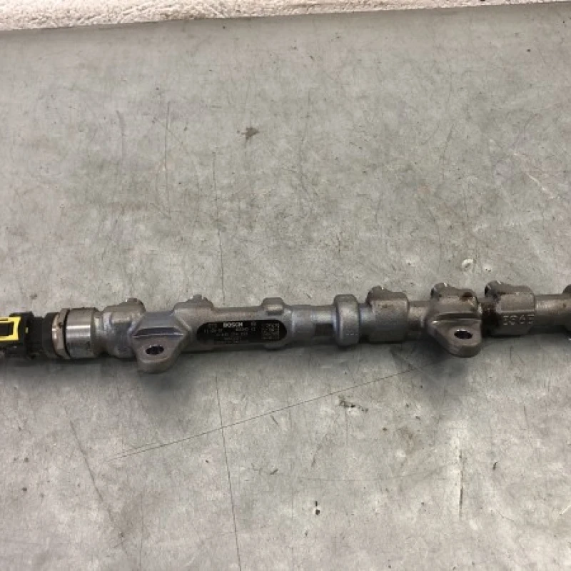 Rampa injectoare cu senzor Opel 