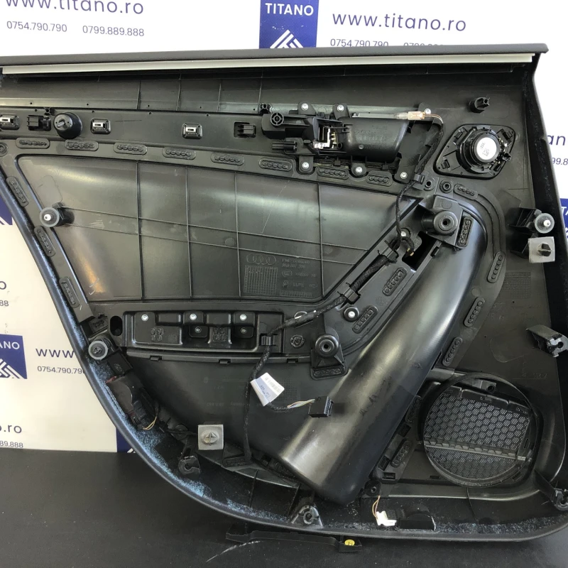 Panou tapiterie usa dreapta spate / Audi A4 B8 2013 / Interior