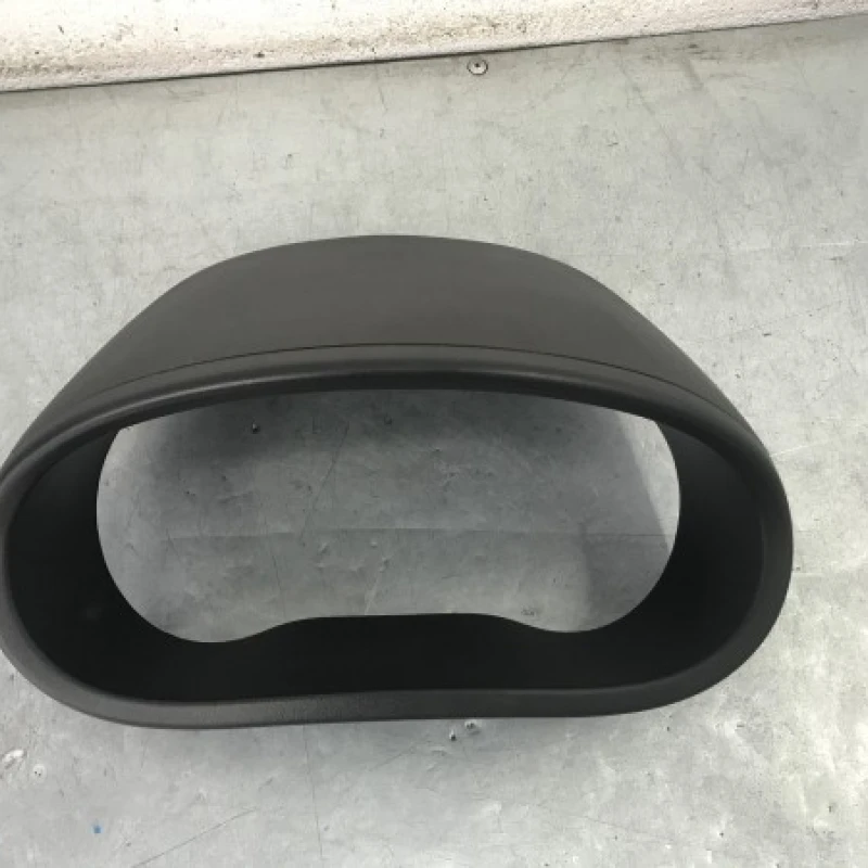 Ornament trim ceas bord Opel 