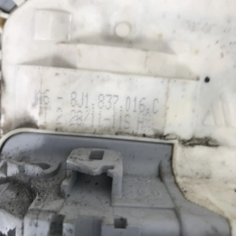 Iala broasca usa dreapta fata / Audi A4 B8 2012 / Caroserie, oglinzi si faruri